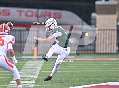 Thumbnail 3 in Bridgeland vs. Waxahachie (UIL 6A D1 Football Regional Playoff) photogallery.