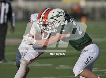 Thumbnail 3 in Bridgeland vs. Waxahachie (UIL 6A D1 Football Regional Playoff) photogallery.