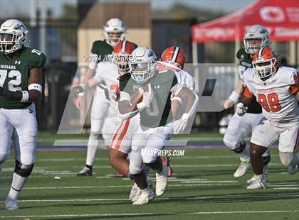 Thumbnail 2 in Bridgeland vs. Waxahachie (UIL 6A D1 Football Regional Playoff) photogallery.