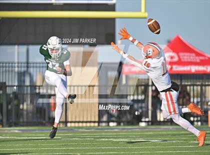 Thumbnail 2 in Bridgeland vs. Waxahachie (UIL 6A D1 Football Regional Playoff) photogallery.