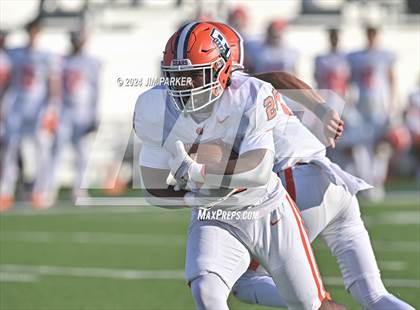 Thumbnail 1 in Bridgeland vs. Waxahachie (UIL 6A D1 Football Regional Playoff) photogallery.