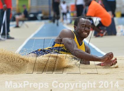 Thumbnail 2 in NCHSAA 2A Track & Field Men Championships photogallery.