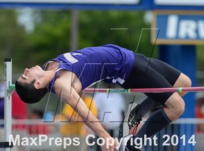 Thumbnail 3 in NCHSAA 2A Track & Field Men Championships photogallery.