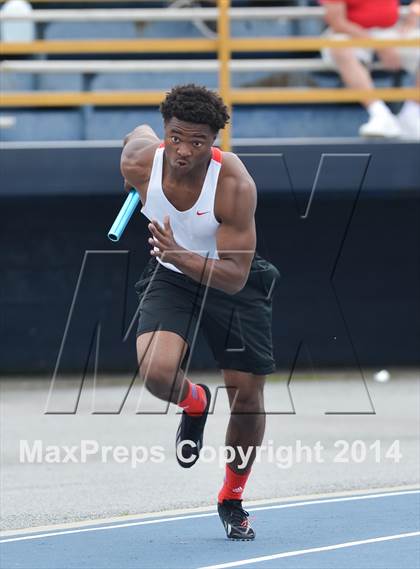 Thumbnail 1 in NCHSAA 2A Track & Field Men Championships photogallery.