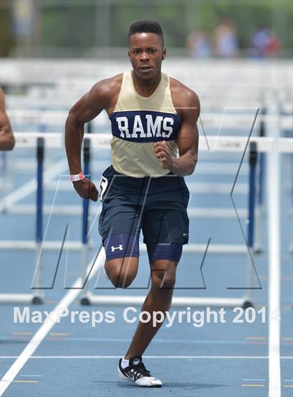Thumbnail 2 in NCHSAA 2A Track & Field Men Championships photogallery.