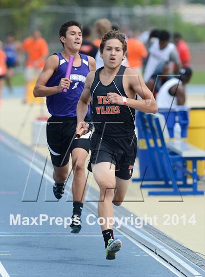Thumbnail 2 in NCHSAA 2A Track & Field Men Championships photogallery.