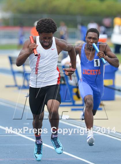 Thumbnail 3 in NCHSAA 2A Track & Field Men Championships photogallery.