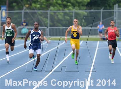 Thumbnail 3 in NCHSAA 2A Track & Field Men Championships photogallery.