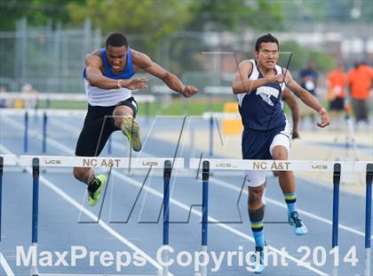 Thumbnail 1 in NCHSAA 2A Track & Field Men Championships photogallery.