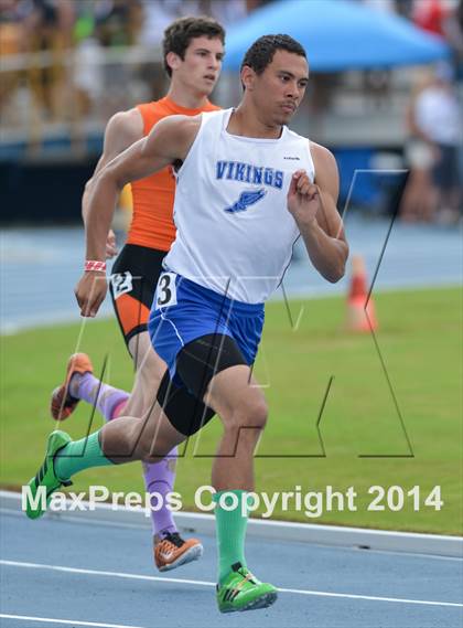 Thumbnail 2 in NCHSAA 2A Track & Field Men Championships photogallery.
