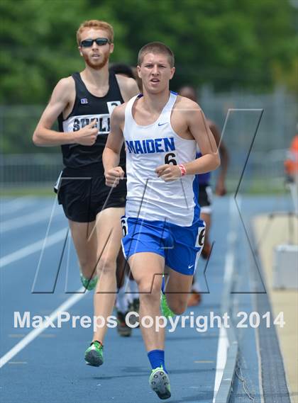 Thumbnail 1 in NCHSAA 2A Track & Field Men Championships photogallery.