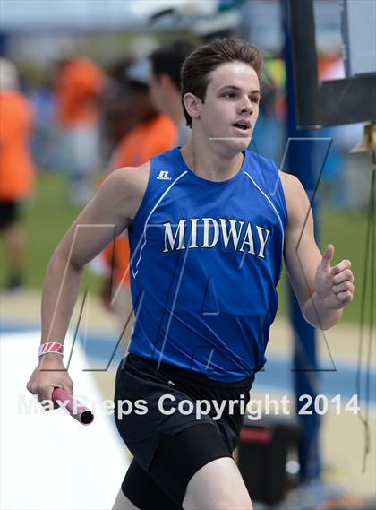 Thumbnail 2 in NCHSAA 2A Track & Field Men Championships photogallery.