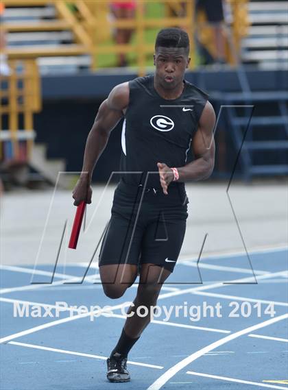 Thumbnail 1 in NCHSAA 2A Track & Field Men Championships photogallery.