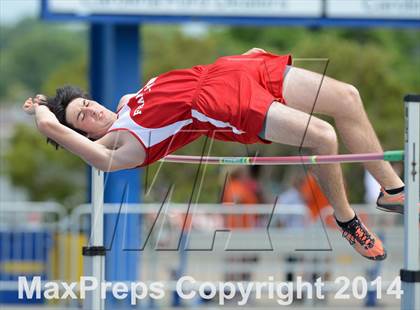 Thumbnail 3 in NCHSAA 2A Track & Field Men Championships photogallery.