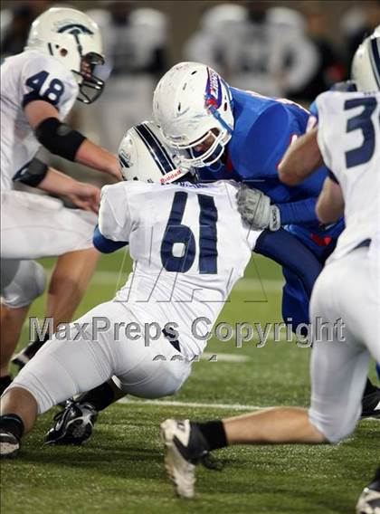 Thumbnail 1 in McNeil @ Leander photogallery.