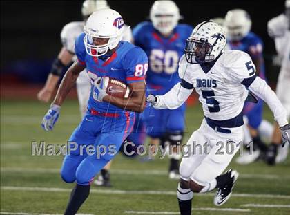 Thumbnail 3 in McNeil @ Leander photogallery.