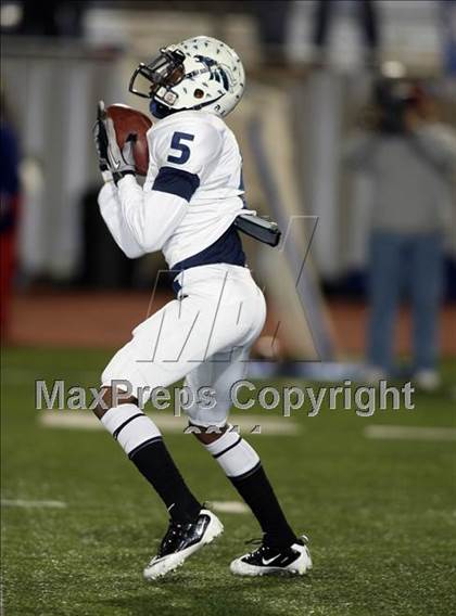 Thumbnail 2 in McNeil @ Leander photogallery.