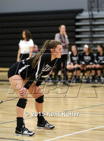Thumbnail 3 in Seaholm @ Lahser (MHSAA District 25 Playoff) photogallery.
