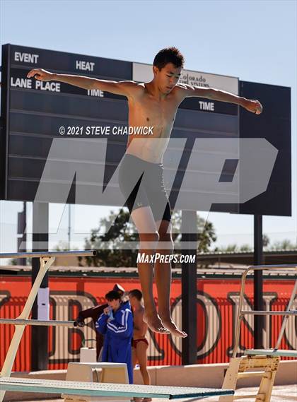 Thumbnail 2 in AIA Division II Diving Finals photogallery.