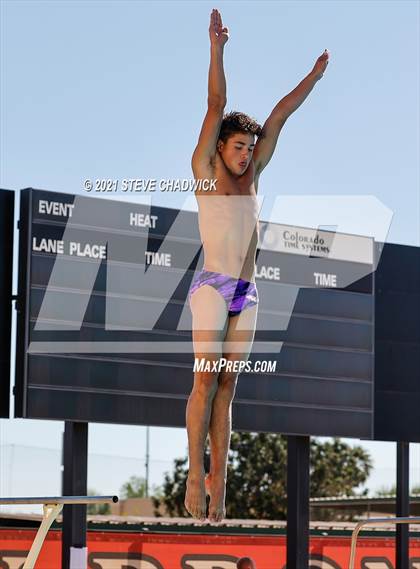 Thumbnail 2 in AIA Division II Diving Finals photogallery.