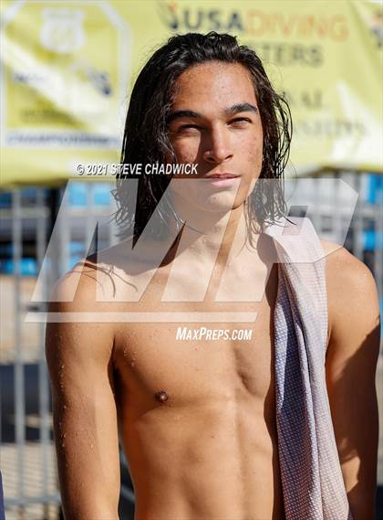 Thumbnail 3 in AIA Division II Diving Finals photogallery.