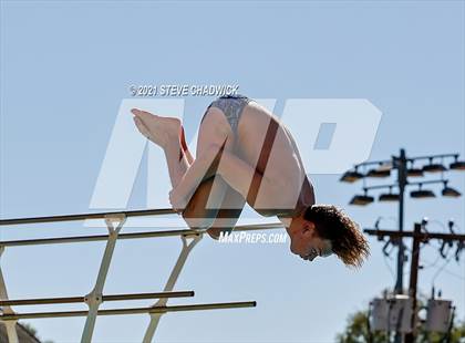 Thumbnail 3 in AIA Division II Diving Finals photogallery.