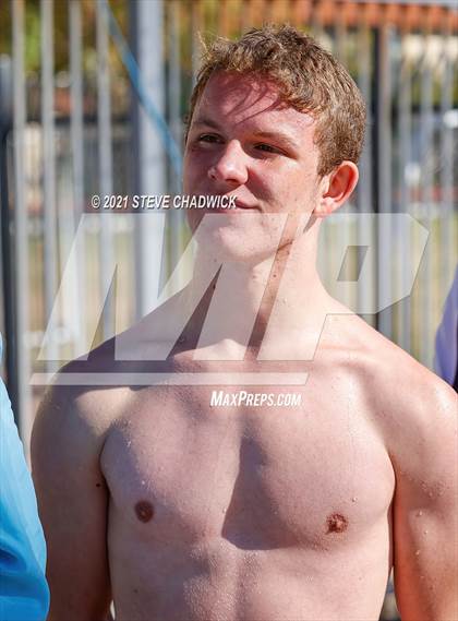 Thumbnail 2 in AIA Division II Diving Finals photogallery.