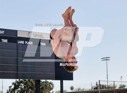 Thumbnail 3 in AIA Division II Diving Finals photogallery.
