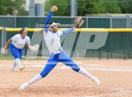 Thumbnail 1 in Brennan vs Jay photogallery.