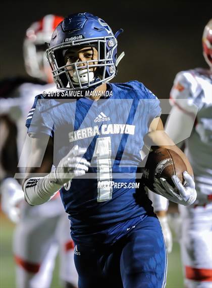 Thumbnail 2 in Sierra Canyon vs Paraclete photogallery.