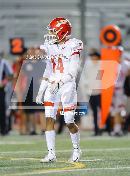 Thumbnail 2 in Sierra Canyon vs Paraclete photogallery.