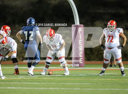 Thumbnail 3 in Sierra Canyon vs Paraclete photogallery.