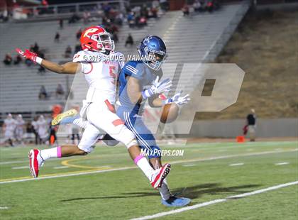 Thumbnail 2 in Sierra Canyon vs Paraclete photogallery.