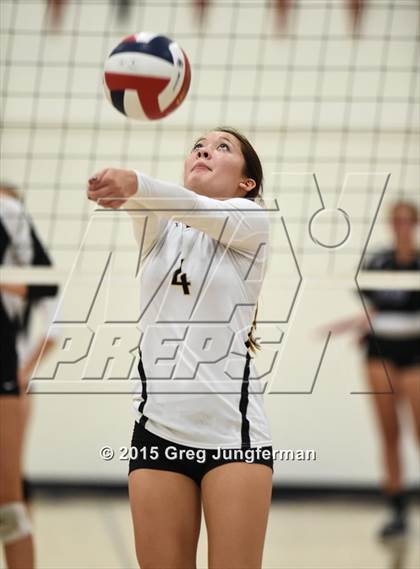 Thumbnail 1 in Windsor @ Petaluma photogallery.