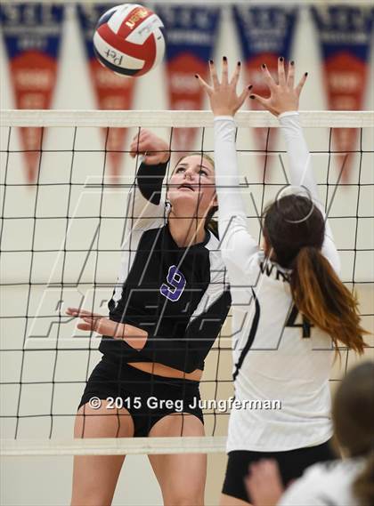 Thumbnail 1 in Windsor @ Petaluma photogallery.