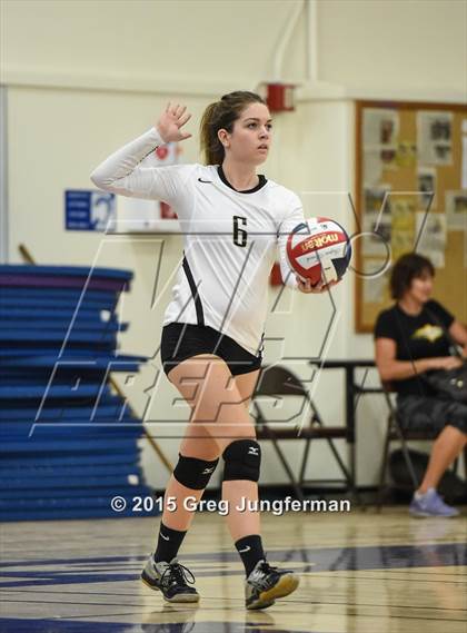 Thumbnail 1 in Windsor @ Petaluma photogallery.