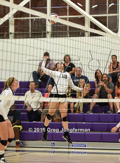 Thumbnail 3 in Windsor @ Petaluma photogallery.
