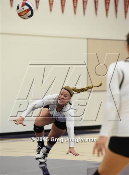 Thumbnail 3 in Windsor @ Petaluma photogallery.