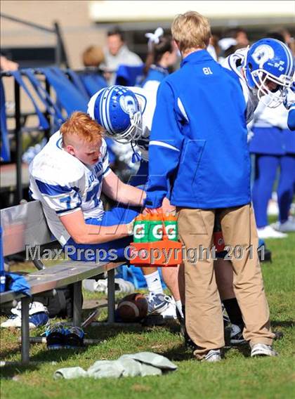 Thumbnail 3 in Darien @ Trinity Catholic photogallery.