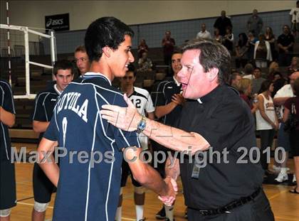 Thumbnail 2 in Esperanza vs. Loyola (CIF SoCal D1 Volleyball Final) photogallery.