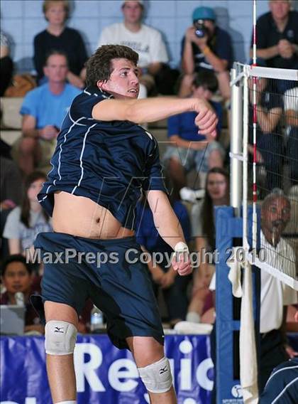 Thumbnail 3 in Esperanza vs. Loyola (CIF SoCal D1 Volleyball Final) photogallery.