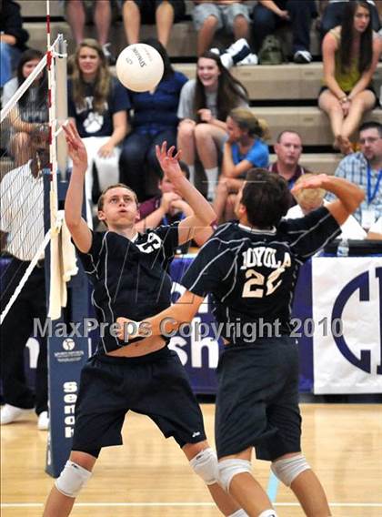 Thumbnail 1 in Esperanza vs. Loyola (CIF SoCal D1 Volleyball Final) photogallery.