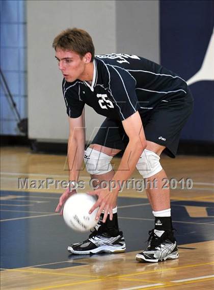 Thumbnail 1 in Esperanza vs. Loyola (CIF SoCal D1 Volleyball Final) photogallery.