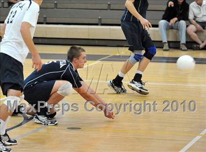 Thumbnail 3 in Esperanza vs. Loyola (CIF SoCal D1 Volleyball Final) photogallery.