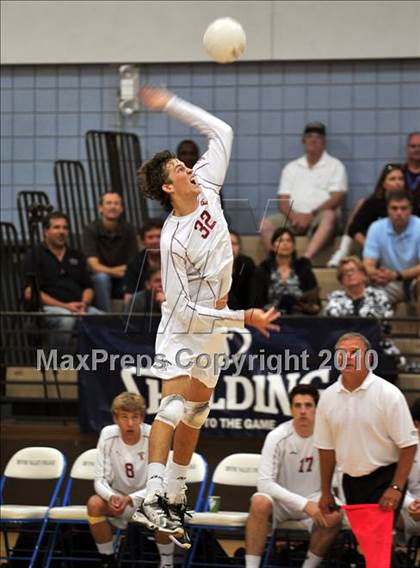 Thumbnail 3 in Esperanza vs. Loyola (CIF SoCal D1 Volleyball Final) photogallery.