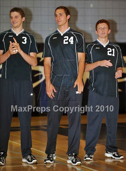 Thumbnail 3 in Esperanza vs. Loyola (CIF SoCal D1 Volleyball Final) photogallery.