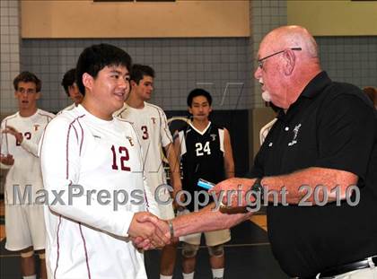 Thumbnail 2 in Esperanza vs. Loyola (CIF SoCal D1 Volleyball Final) photogallery.