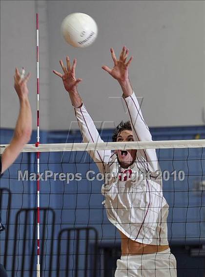 Thumbnail 3 in Esperanza vs. Loyola (CIF SoCal D1 Volleyball Final) photogallery.