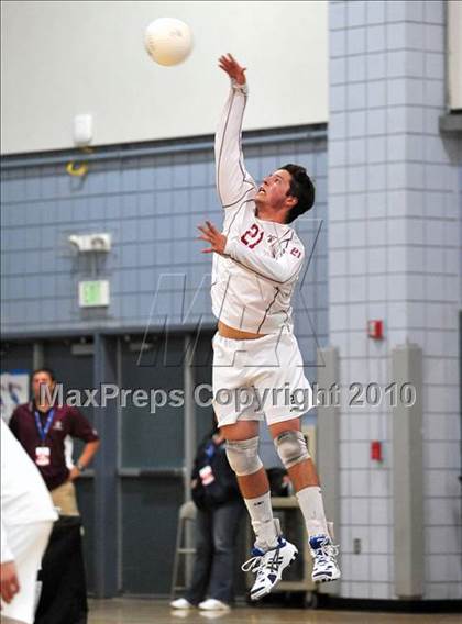 Thumbnail 3 in Esperanza vs. Loyola (CIF SoCal D1 Volleyball Final) photogallery.