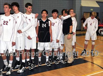 Thumbnail 3 in Esperanza vs. Loyola (CIF SoCal D1 Volleyball Final) photogallery.
